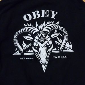 Obey sweater
